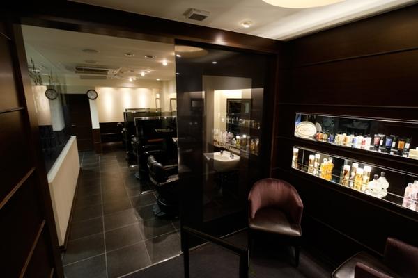 AZABU YAMAMOTO 理容室(Barber)の内装・外観画像