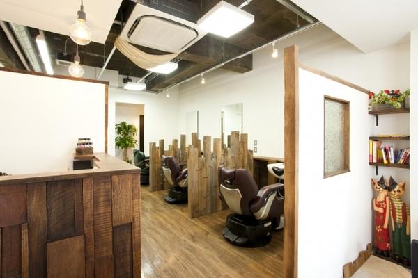 cut & relaxation Irie 理容室(Barber)の内装・外観画像