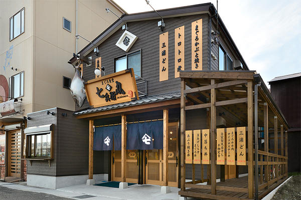 まぐろ食堂 七兵衛丸 店舗デザイン.comマッチング成功実例