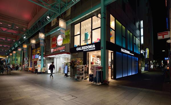 CALZEDONIA吉祥寺店 物販店の内装・外観画像