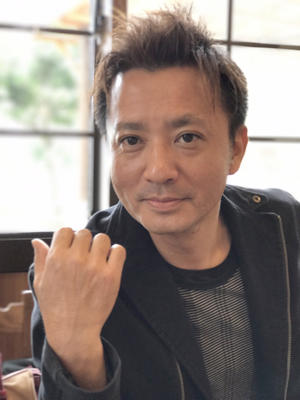 新川 浩司