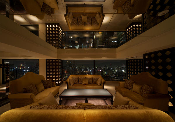 LE SALON VIP