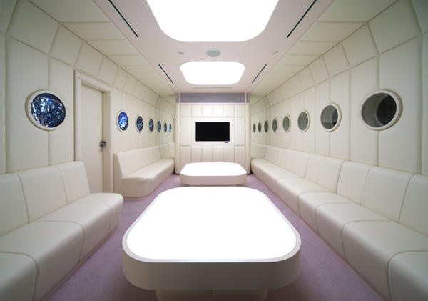LE SALON Private