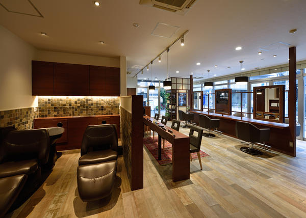az hair&spa 美容室の内装・外観画像