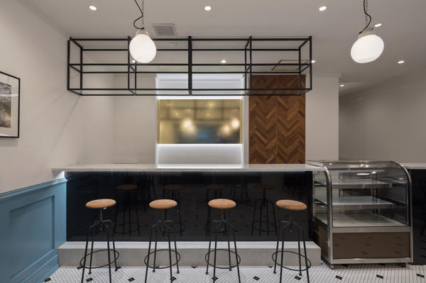 LE JOUR -Café Bistrot-
