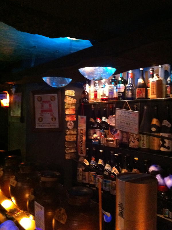 沖縄 BAR サクラザカ