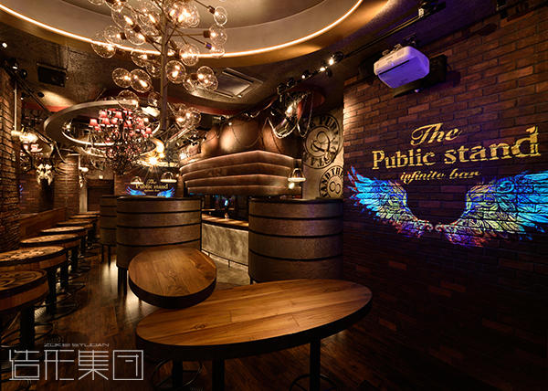 The Public Stand 新宿歌舞伎町店（東京）