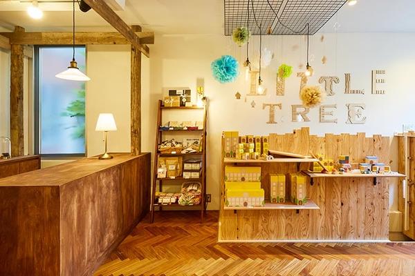 little tree jiyugaoka 玩具 雑貨 キッズスペースの内装・外装画像