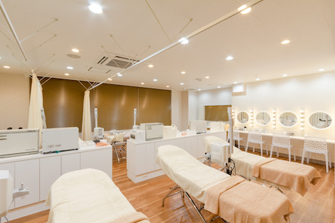 STUDIO R 博多店