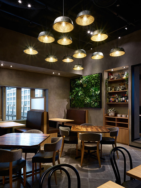 PAPAYA LEAF MARUNOUCHI