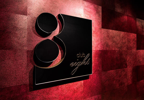 club eight