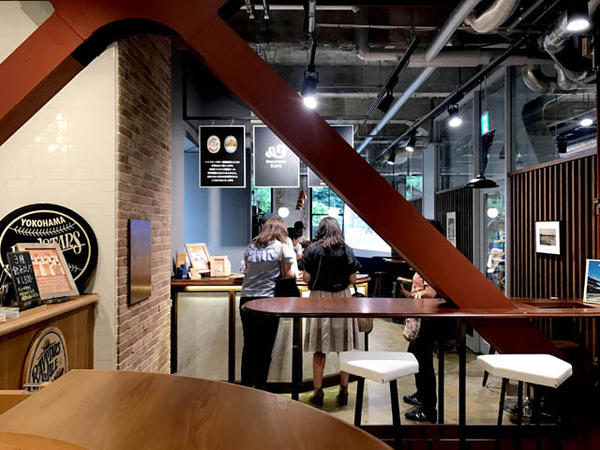 &9 boulevard cafe