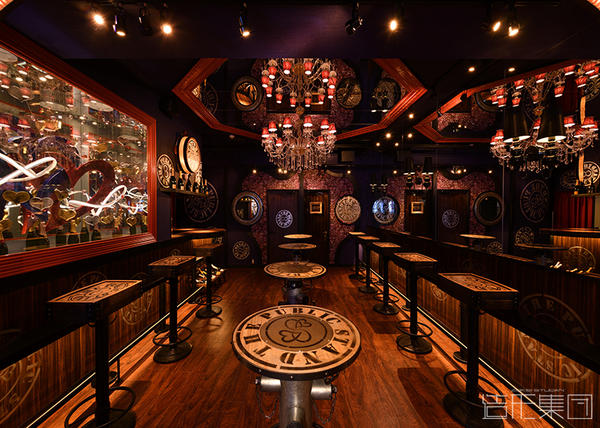ThePublic stand 阪急通り店(大阪)