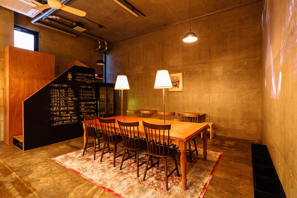 醸造酒&燻製 十 完全会員制日本酒バルの内装・外観画像