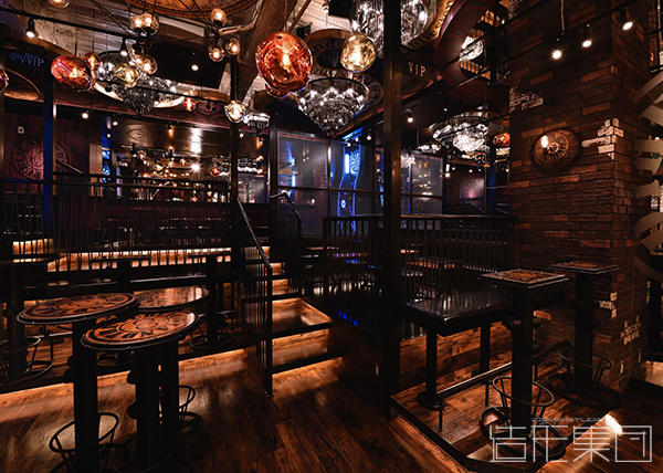 The Public stand 町田店(東京)