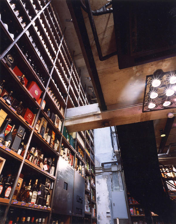 Esprit du Vin柳屋(YANAGIYA) 酒販店・酒屋の内装・外観画像