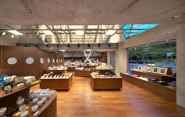 gift shop Navis