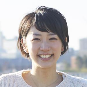 中川あや