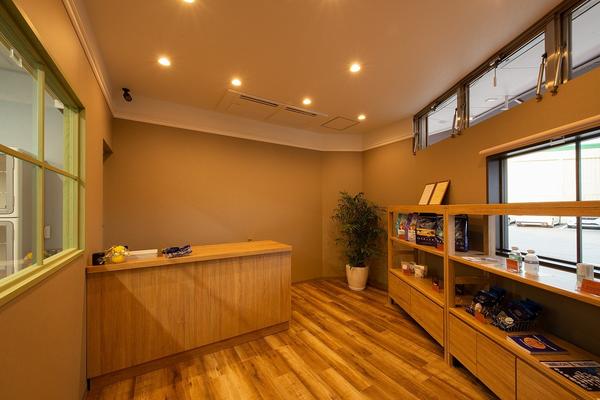 DOG SALON Berry