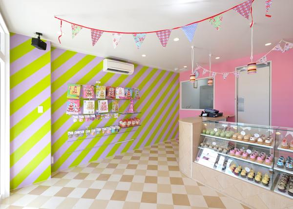 "HaHaHa" It's a sweet time with Cupcakes!