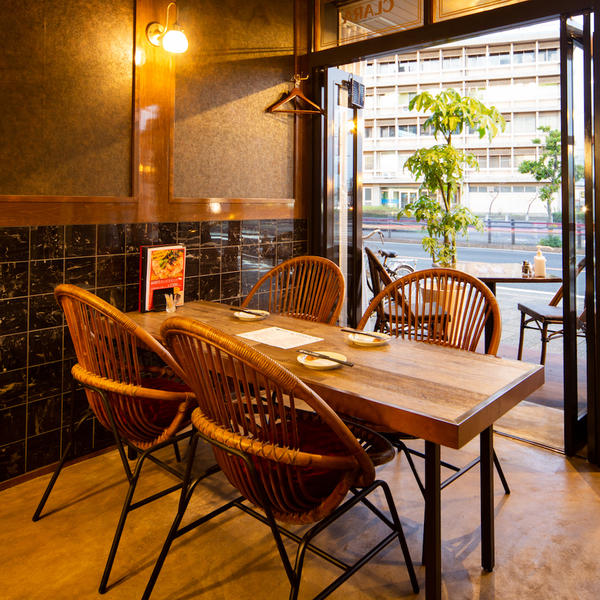BAR dE LULU
