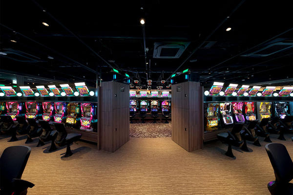 四海樓 本店 B1F