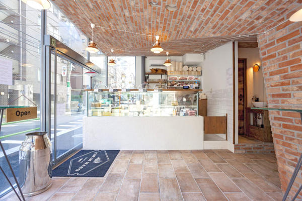 Fior Di Maso Tokyo 輸入チーズ専門店の内装・外観画像