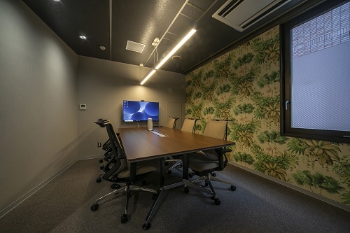 IT Office (一部上場企業)