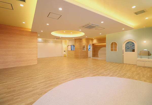 企業主導型ひかり保育園 学校・塾・保育園の内装・外観画像