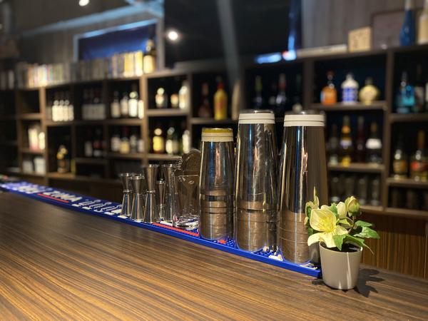 Dining Flair Bar EDEN