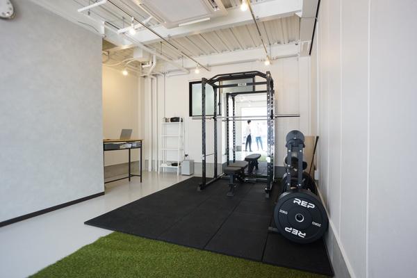 Yousfull パーソナルジムの内装・外観画像