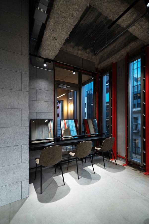 Lipps 銀座並木通り 美容室 銀座 店舗デザイン Com