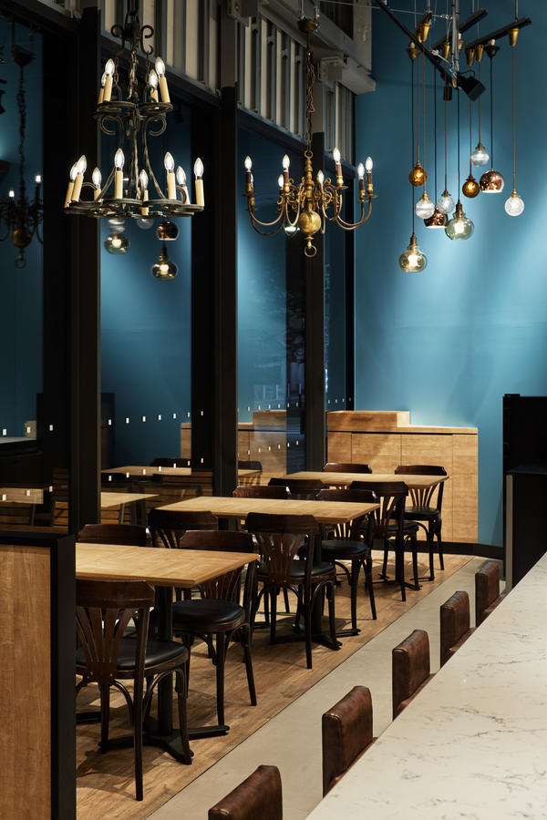 Little Delirium Cafe　ハレザ池袋店