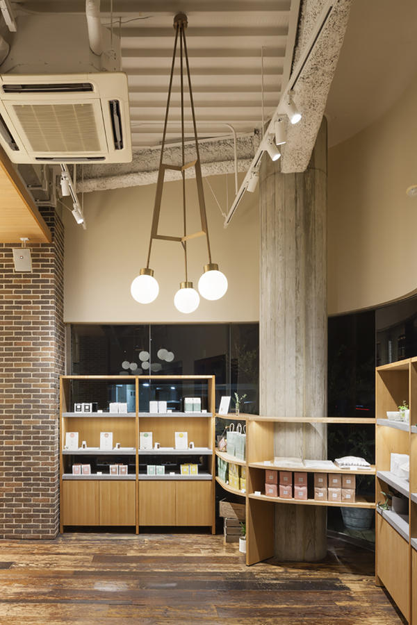 WHITE GLASS COFFEE FUKUOKA