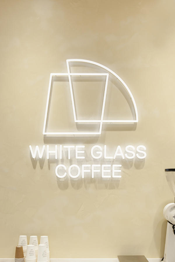 WHITE GLASS COFFEE FUKUOKA