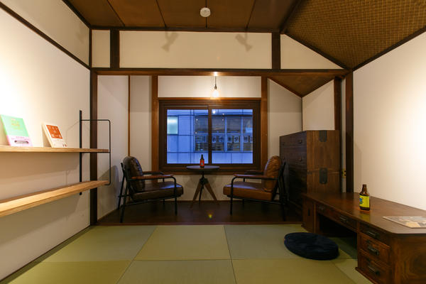 麦酒と書斎のある本屋