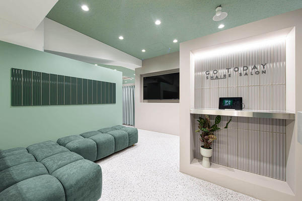 GO TODAY SHAiRE SALON 横浜 Solace店 ネイルサロンの内装・外観画像