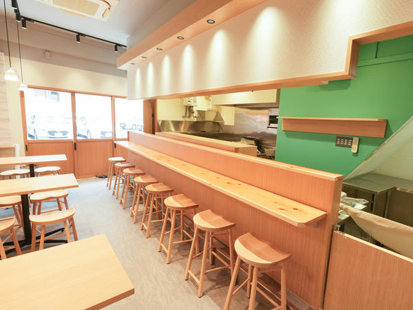 鮨と酒悠久 名古屋駅柳橋綜合市場店