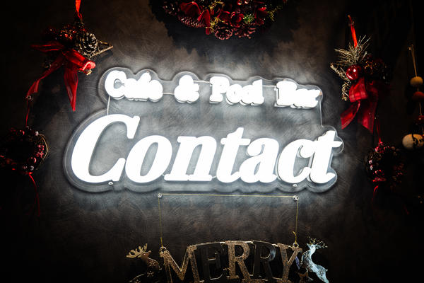 Cafe＆Pool Bar  Contact