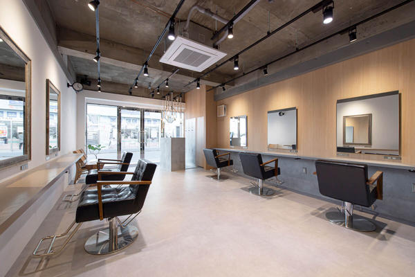 CYAN　大倉山店