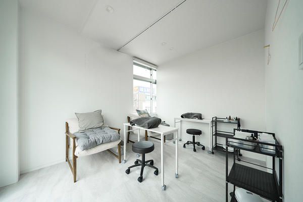 NAIL SALON GINA／NAIL SCHOOL GINA