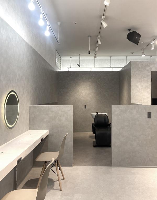 セブンカラーズ TSUTAYA BOOKSTORE 静岡