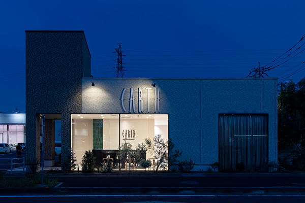 EARTH coiffure beaute 伊勢崎店 美容室(ヘアサロン)の内装・外観画像