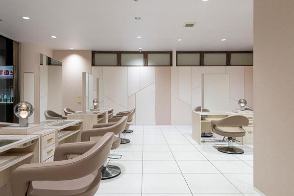 EARTH coiffure beaute 伊勢崎店