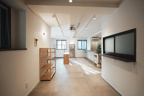 Ambient Space rental space&cafe