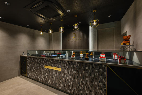 LOUNGE TOKYO
