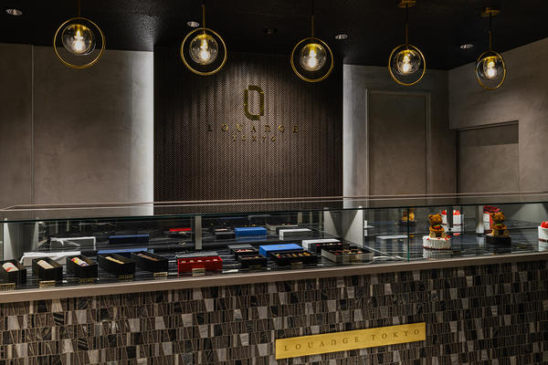 LOUNGE TOKYO