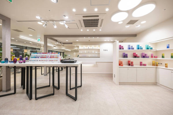 TAYA大阪上本町　Smart Salon 美容室(ヘアサロン)の内装・外観画像
