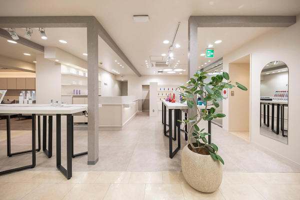 TAYA大阪上本町　Smart Salon