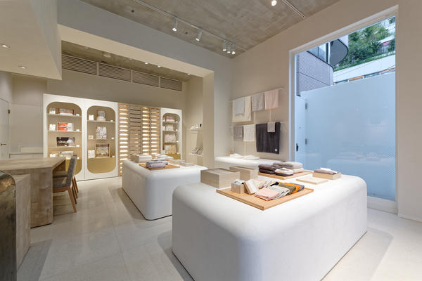 今治謹製 表参道店